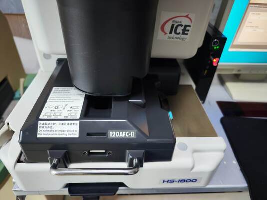 Noritsu HS1800 самостоятельный сканер пленки с носителями пленки 120AFC-II и 135AFC-II и контроллером EZ поставщик