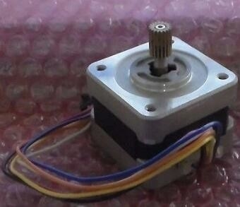 МОТОР 103-546-5143 ГРАНИЦЫ MINILAB 118C907137F 118C907137 SANYO DENKI ФУДЗИ ШАГАЯ поставщик